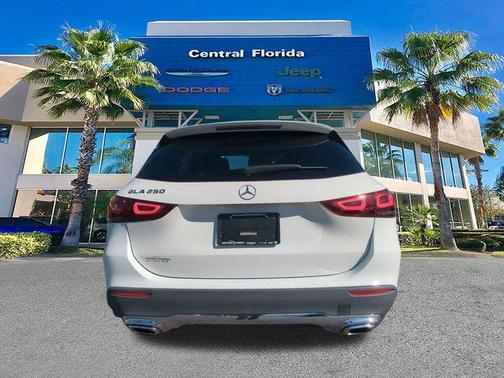 2022 Mercedes-Benz GLA 250 Base