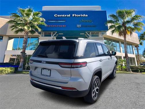2025 Jeep Grand Cherokee Limited X