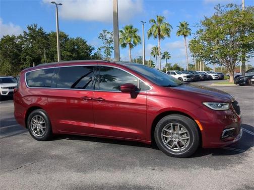 2021 Chrysler Pacifica Touring