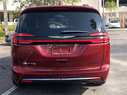 2021 Chrysler Pacifica Touring