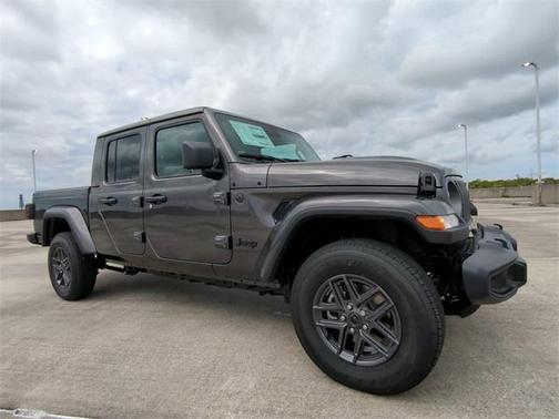 2025 Jeep Gladiator Sport S