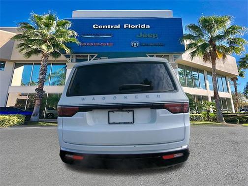 2025 Jeep Wagoneer L Series II 4x4