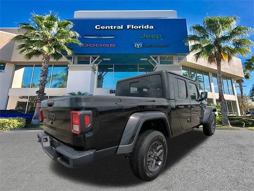 2025 Jeep Gladiator Sport S