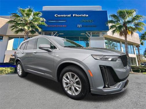 2023 Cadillac XT6 Luxury FWD