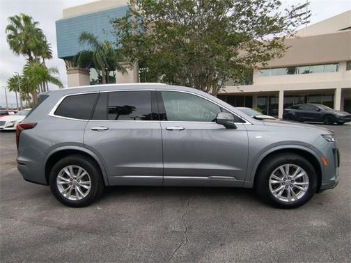 2023 Cadillac XT6 Luxury FWD