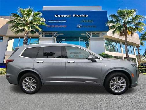 2023 Cadillac XT6 Luxury FWD