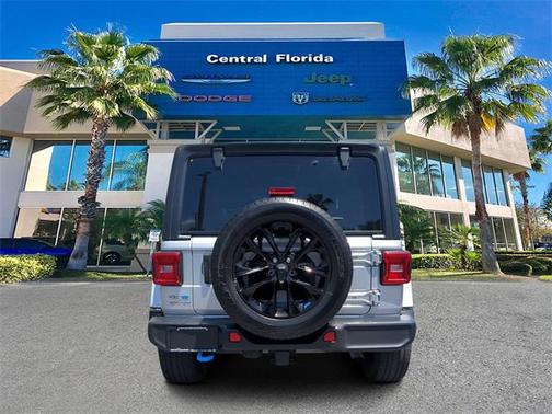 2023 Jeep Wrangler 4xe Sahara