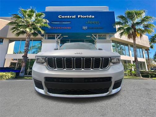 2025 Jeep Grand Cherokee L Laredo