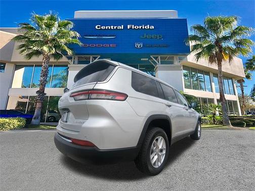 2025 Jeep Grand Cherokee L Laredo