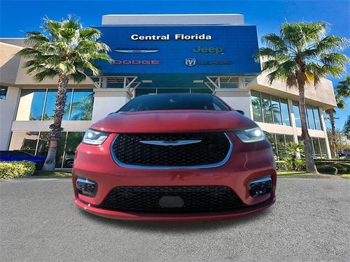 2026 Chrysler Pacifica L