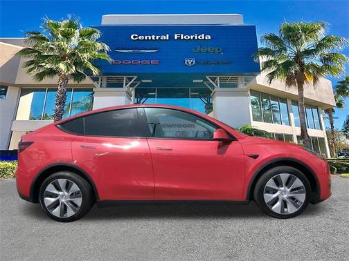 2023 Tesla Model Y Long Range Dual Motor All-Wheel Drive