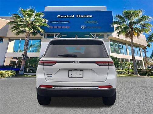 2023 Jeep Grand Cherokee 4xe Base