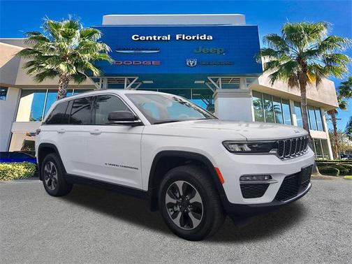 2023 Jeep Grand Cherokee 4xe Base