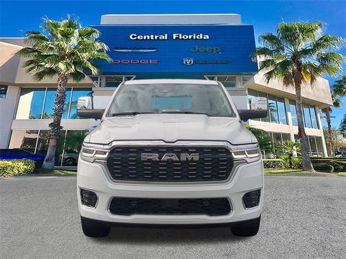 2025 RAM 1500 ST
