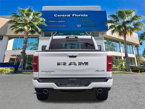 2025 RAM 1500 ST