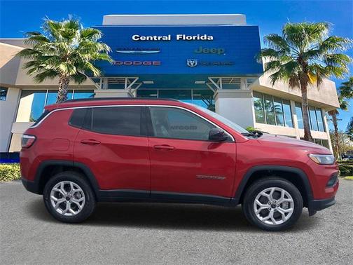 2025 Jeep Compass Latitude