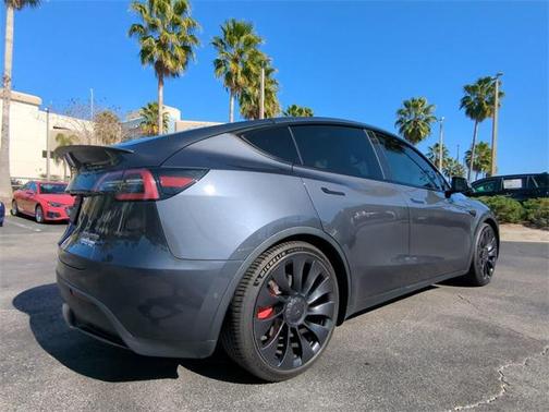 2022 Tesla Model Y Performance Dual Motor All-Wheel Drive
