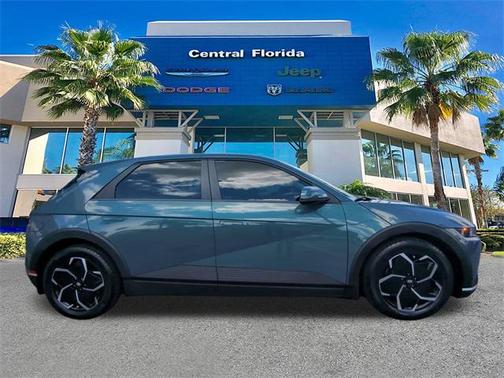 2024 Hyundai IONIQ 5 SE