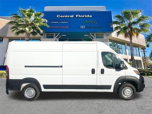 2026 RAM ProMaster 3500 Window Van High Roof