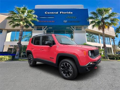 2023 Jeep Renegade Trailhawk