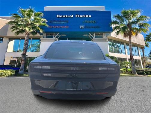 2025 Dodge Charger Daytona R/T