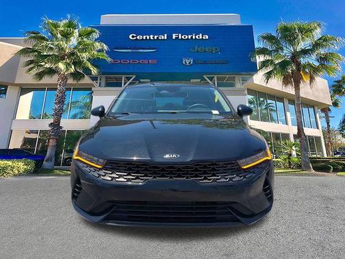 Ebony Black 2021 Kia K5 LXS