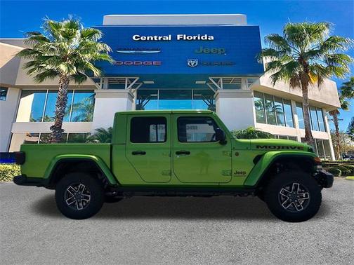 2025 Jeep Gladiator Mojave X