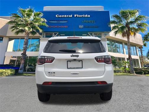 2025 Jeep Compass Latitude