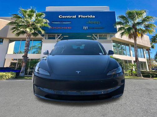 2025 Tesla Model 3 Long Range