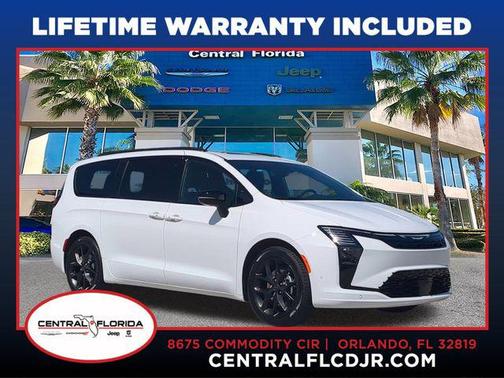 White 2027 Chrysler Pacifica Limited