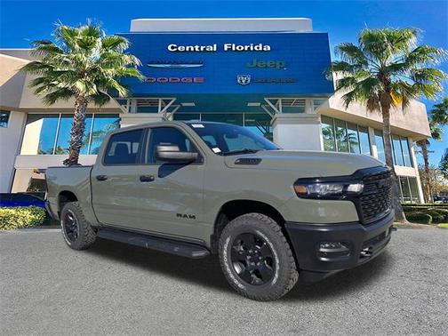 2026 RAM 1500 Warlock Crew Cab 4x4 5'7' Box