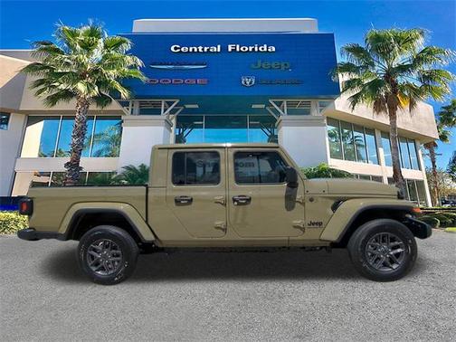2025 Jeep Gladiator Sport S