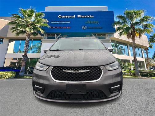 2022 Chrysler Pacifica Limited