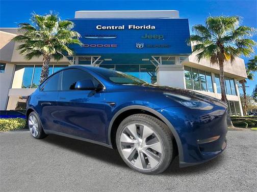 2023 Tesla Model Y Long Range Dual Motor All-Wheel Drive