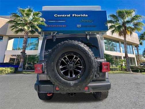 2025 Jeep Wrangler Rubicon