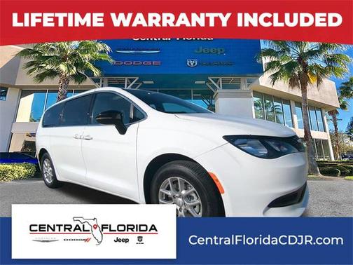 2026 Chrysler Voyager LX