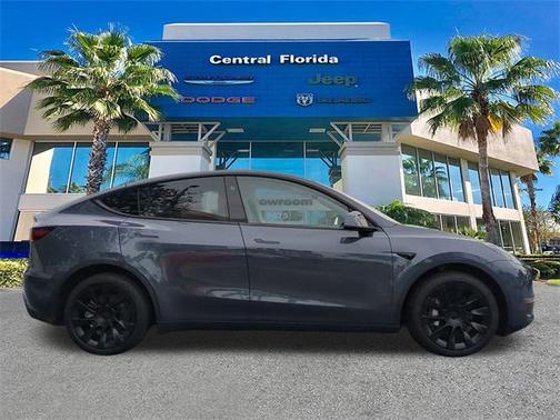 2023 Tesla Model Y Long Range Dual Motor All-Wheel Drive