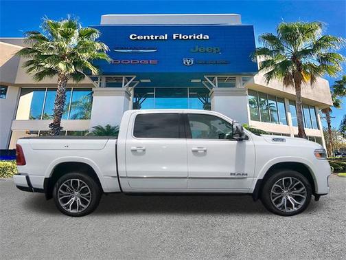 2025 RAM 1500 ST