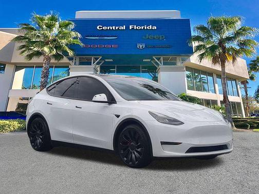 Pearl White Multi-Coat 2022 Tesla Model Y Performance Dual Motor All-Wheel Drive