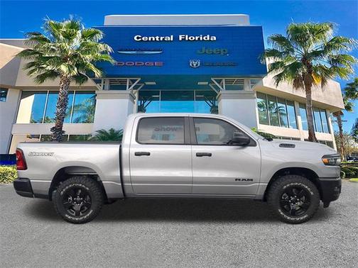 2025 RAM 1500 Warlock Crew Cab 4x4 5'7' Box