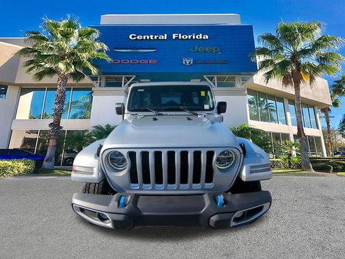 2022 Jeep Wrangler Unlimited 4xe Sahara