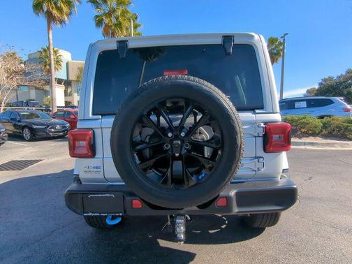 2022 Jeep Wrangler Unlimited 4xe Sahara