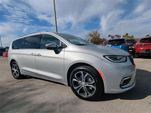 2026 Chrysler Pacifica L