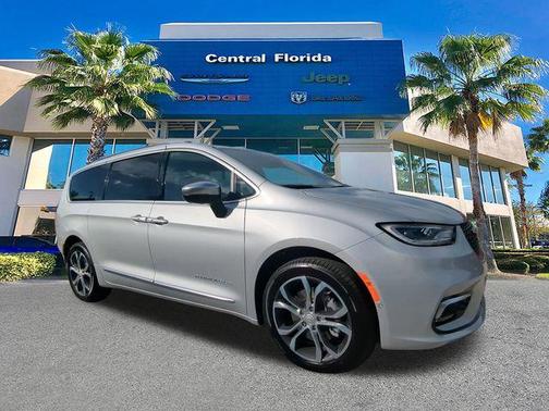 2026 Chrysler Pacifica L