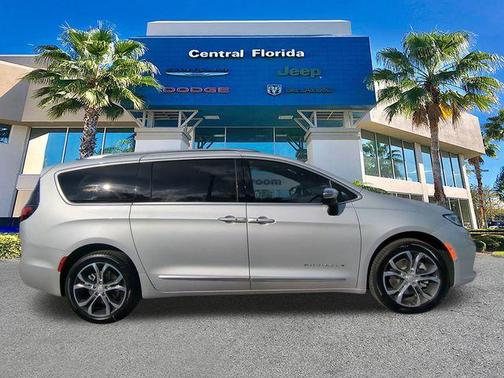 2026 Chrysler Pacifica L