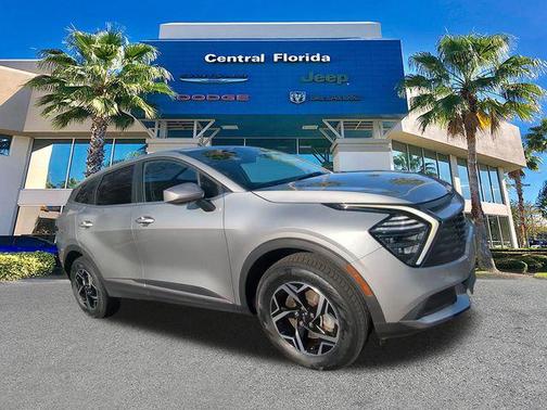 2024 Kia Sportage LX