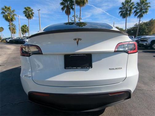 2022 Tesla Model Y Performance Dual Motor All-Wheel Drive