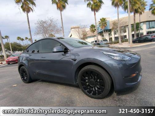 2023 Tesla Model Y Long Range Dual Motor All-Wheel Drive