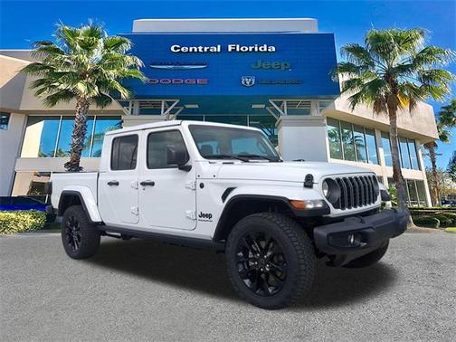 2025 Jeep Gladiator Nighthawk