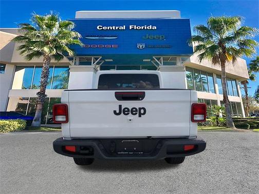 2025 Jeep Gladiator Nighthawk